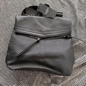 Mini botkier backpack.